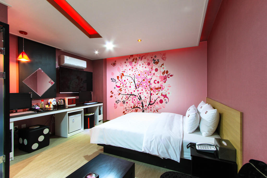 Haeundae Foru Hotel Busan Room photo