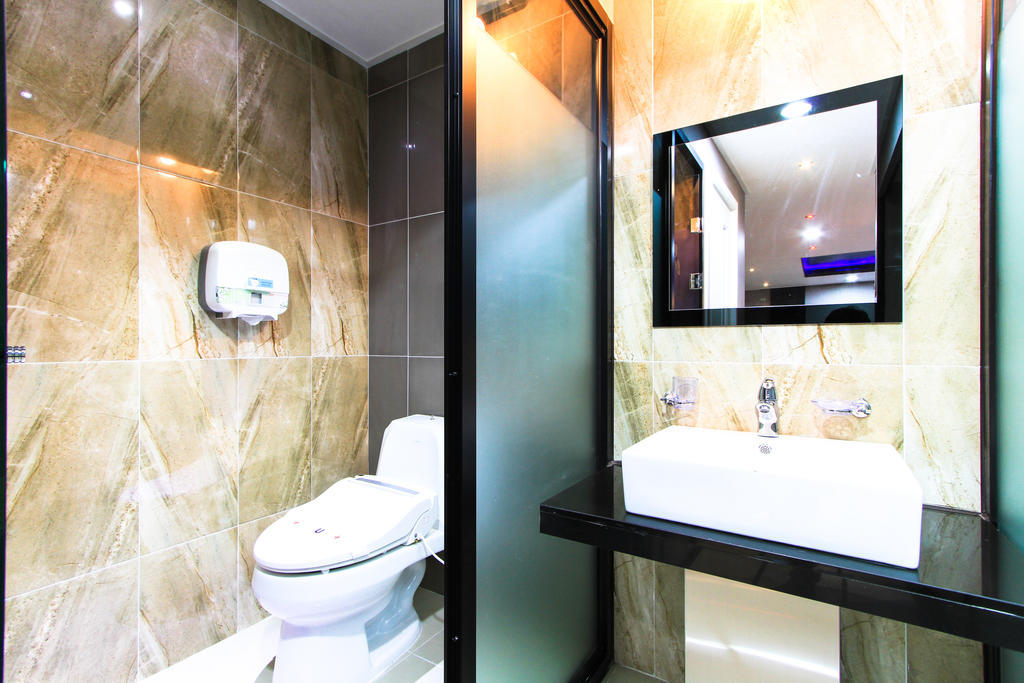 Haeundae Foru Hotel Busan Room photo