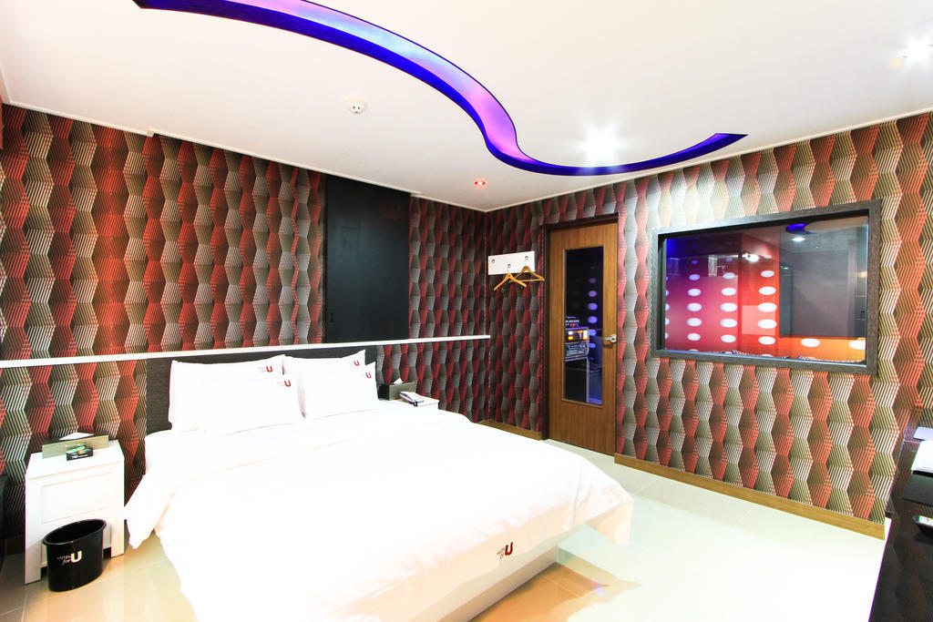 Haeundae Foru Hotel Busan Room photo